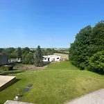 La Perchee Des Hortensias Bed & Breakfast