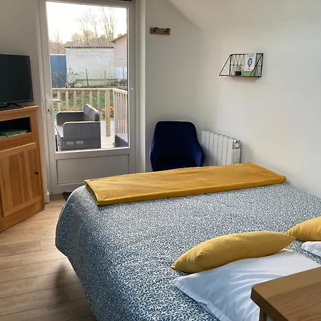 La Perchee Des Hortensias סן-מרטין-בולון